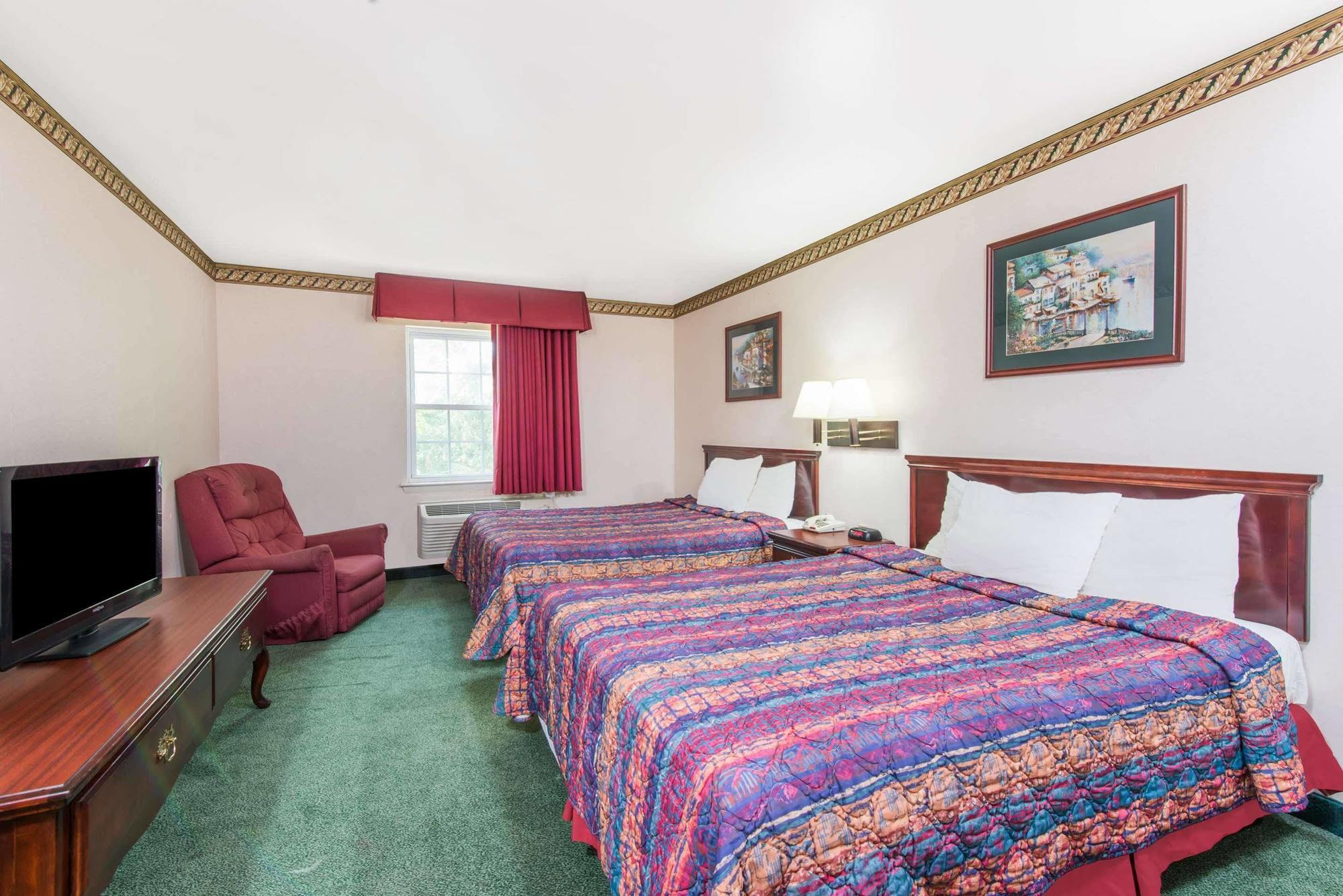 Days Inn By Wyndham Berlin Voorhees Exterior photo